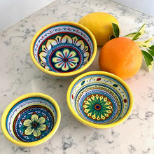 Load image into Gallery viewer, Deruta Ceramics - Set of Bowls