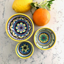 Load image into Gallery viewer, Deruta Ceramics - Set of Bowls