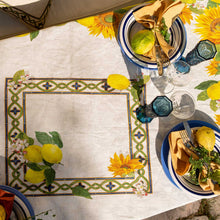 Load image into Gallery viewer, Stunning linen tablecloth