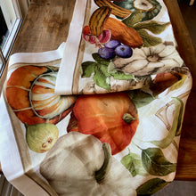 Load image into Gallery viewer, Italian linen tablecloth from Florence 
