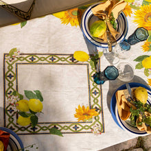 Load image into Gallery viewer, Stunning linen tablecloth 
